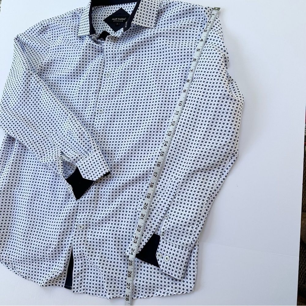 Men’s Alex Vando Long Sleeved Shirt 
Size Large​​​ - Picture 4 of 8